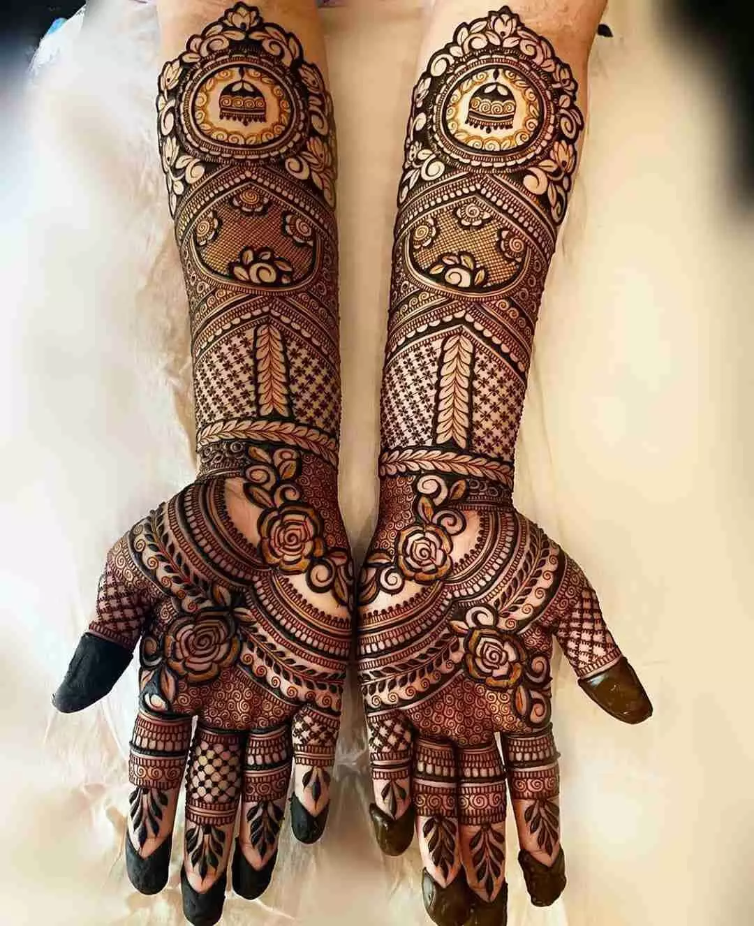 Mughlai Mehndi Designs: बेमिसाल मुगलई मेहंदी डिजाइंस देखें – newse7live.com