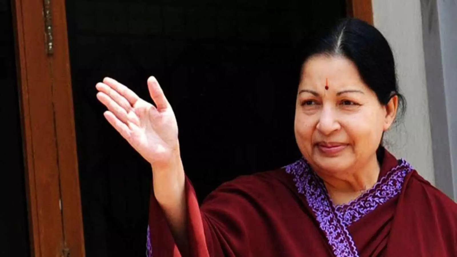former cm jayalalithaa death case report of arumugasamy inquiry committee tabled in tamil nadu assembly