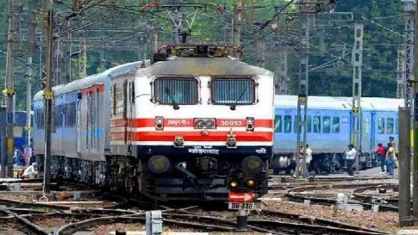 Diwali 2022 Indian Railways runs special train on festival season