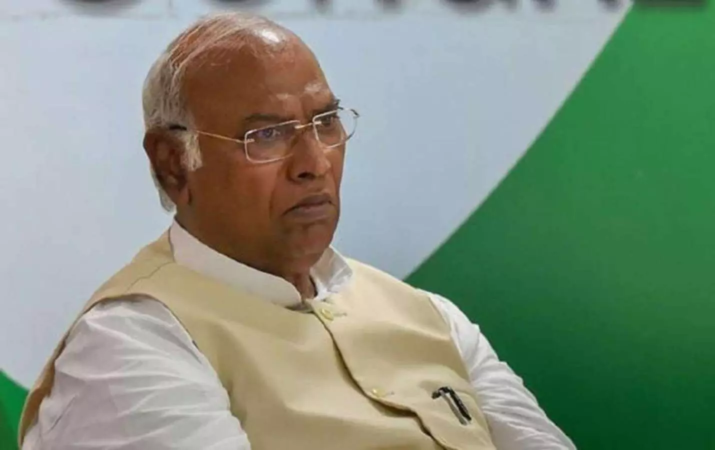 many challenges for mallikarjun kharge himachal and Gujarat elections