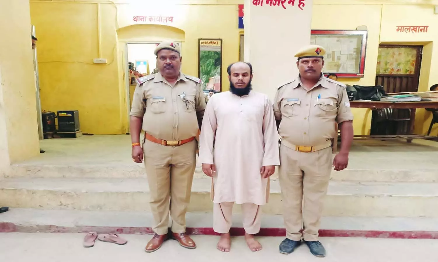 Unnao: Maulana tried to rape innocent in madrasa, police arrested