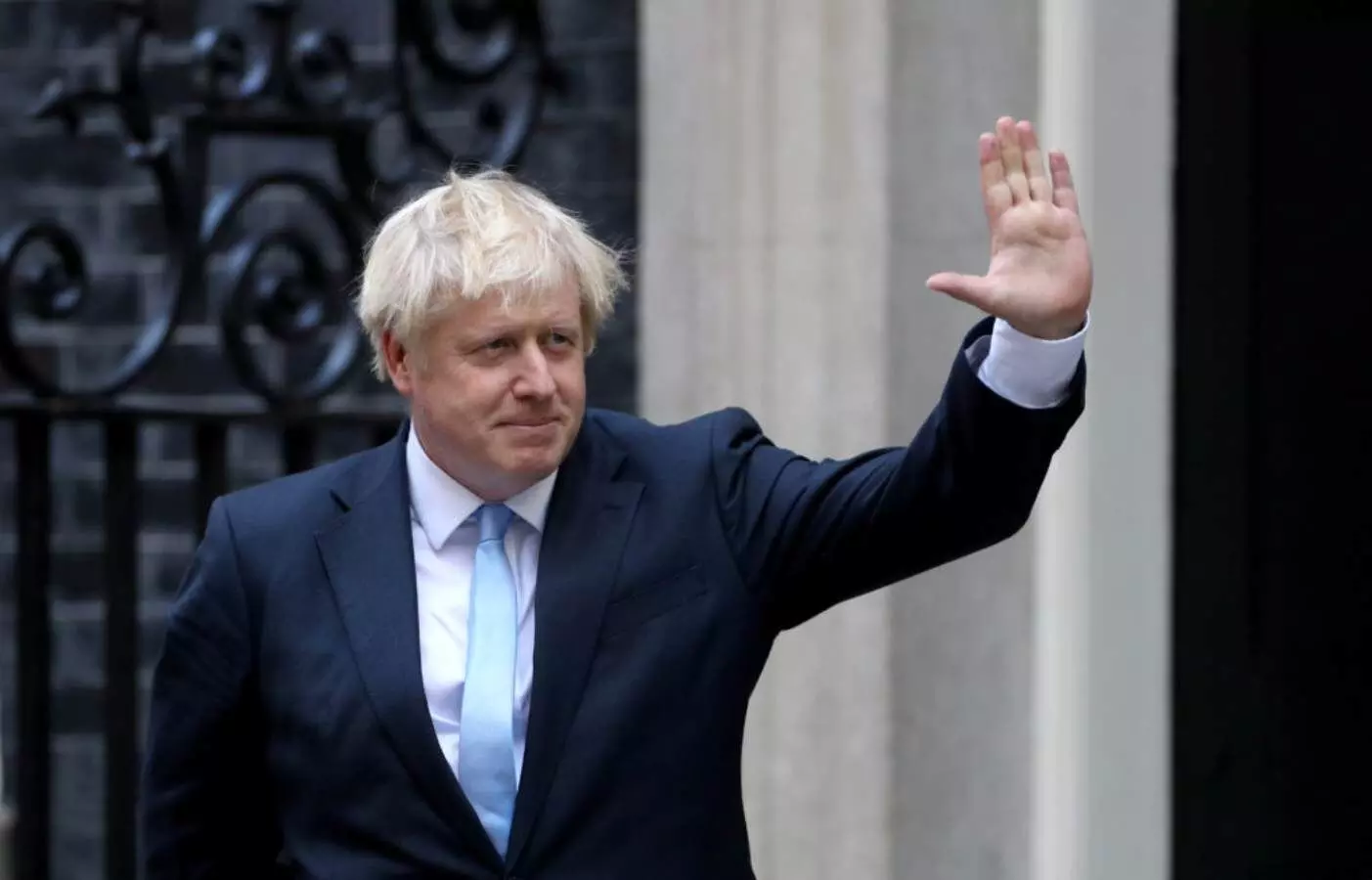 boris johnson in race for british prime minister again after liz truss resigns