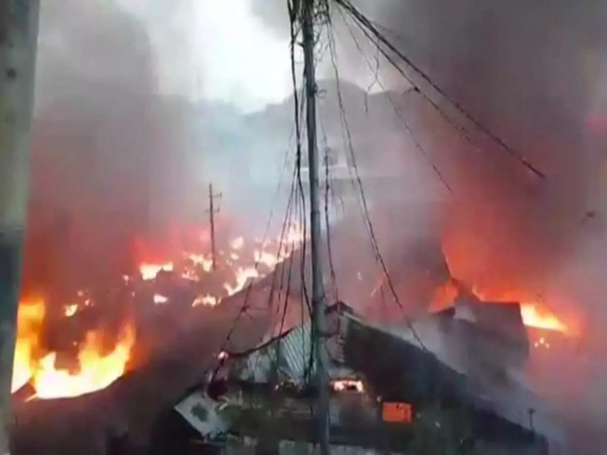 massive fire broke out in itanagar 700 shops burnt zero casualties arunachal pradesh