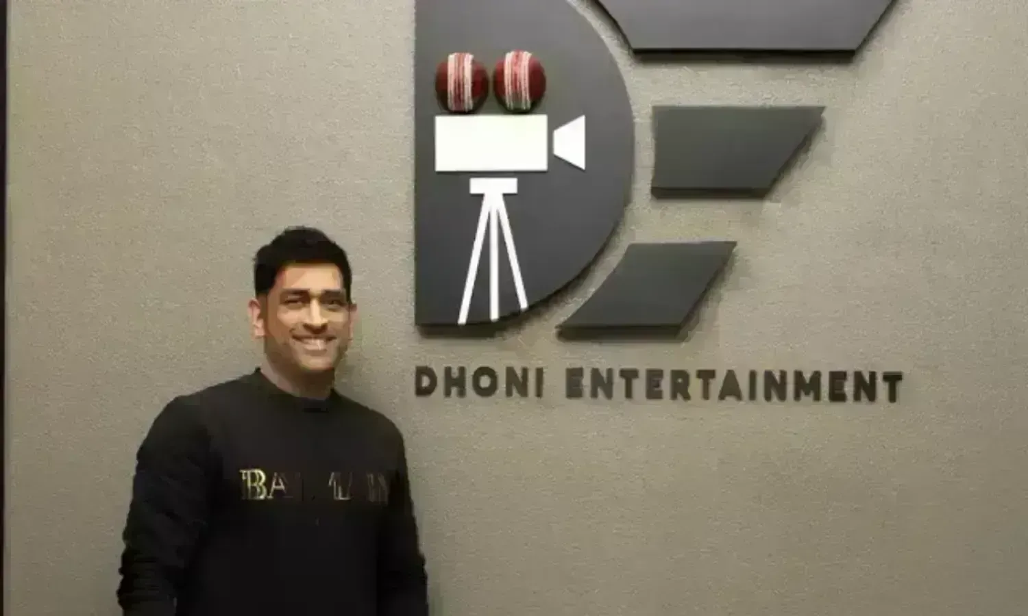 MS Dhoni बनाना चाहते हैं तमिल फीचर फिल्म, पत्नी साक्षी के साथ लॉन्च करेंगे अपनी प्रोडक्शन हाउस