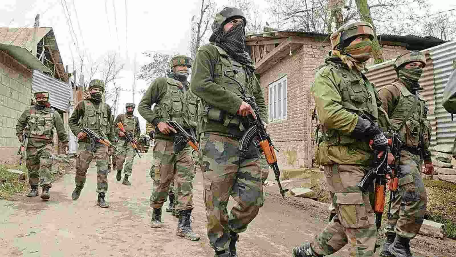 encounter between terrorists and security forces in baramulla jammu and kashmir