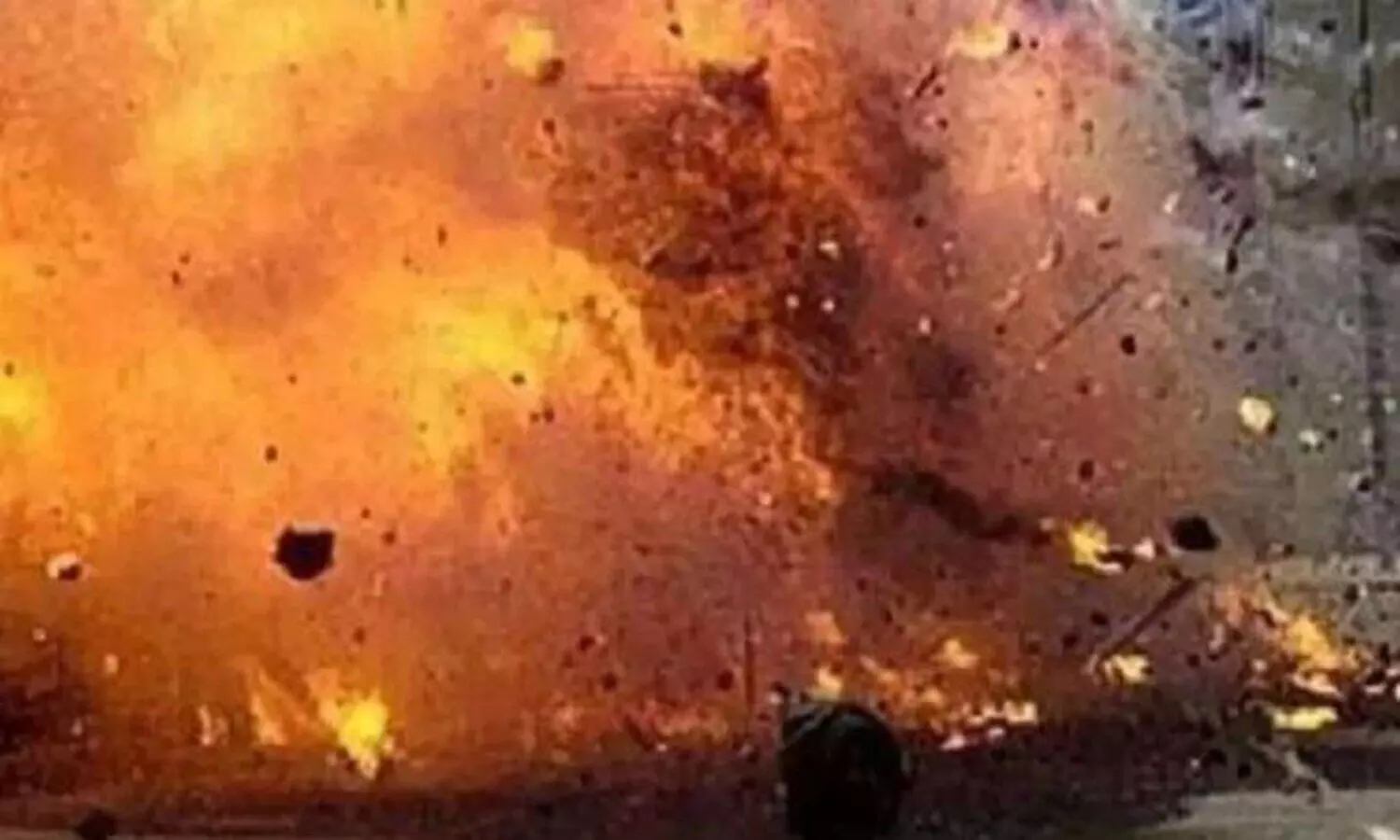 flour mill explosion in Kushinagar