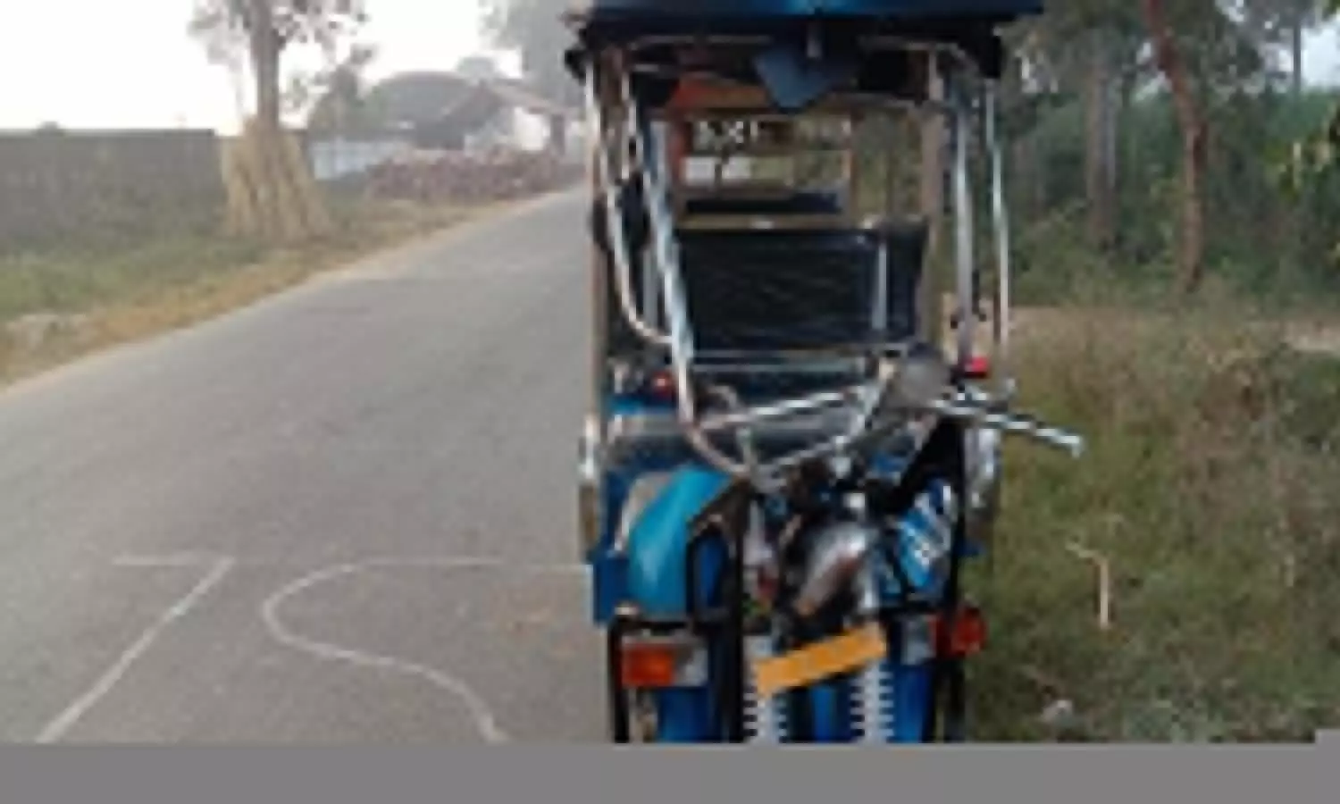 Ballia: Woman killed, five seriously injured in Scorpio-e rickshaw collision