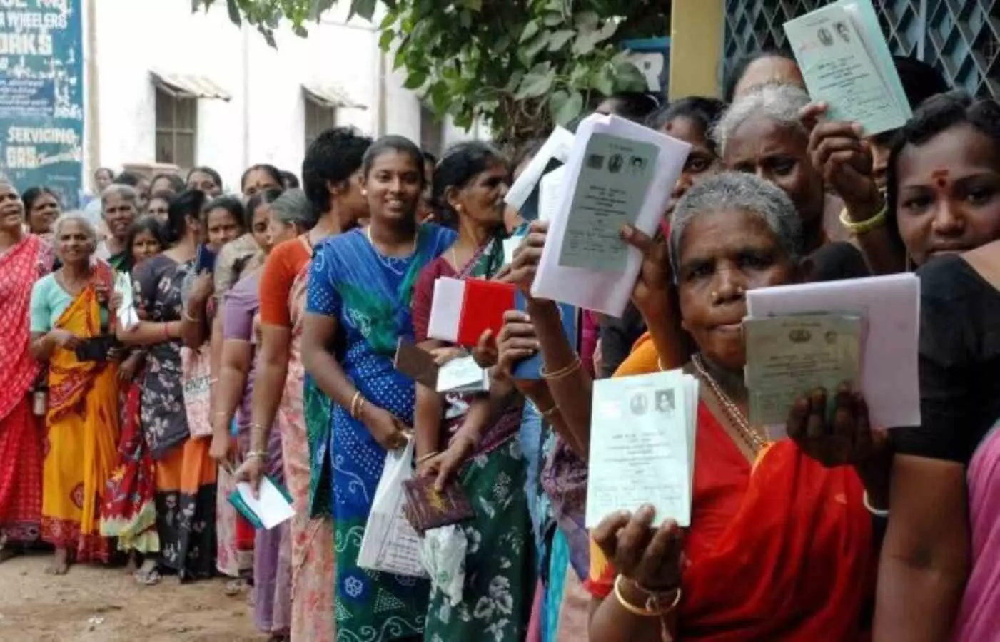 ration card holders alert government will cancel 10 lakh ration card in india