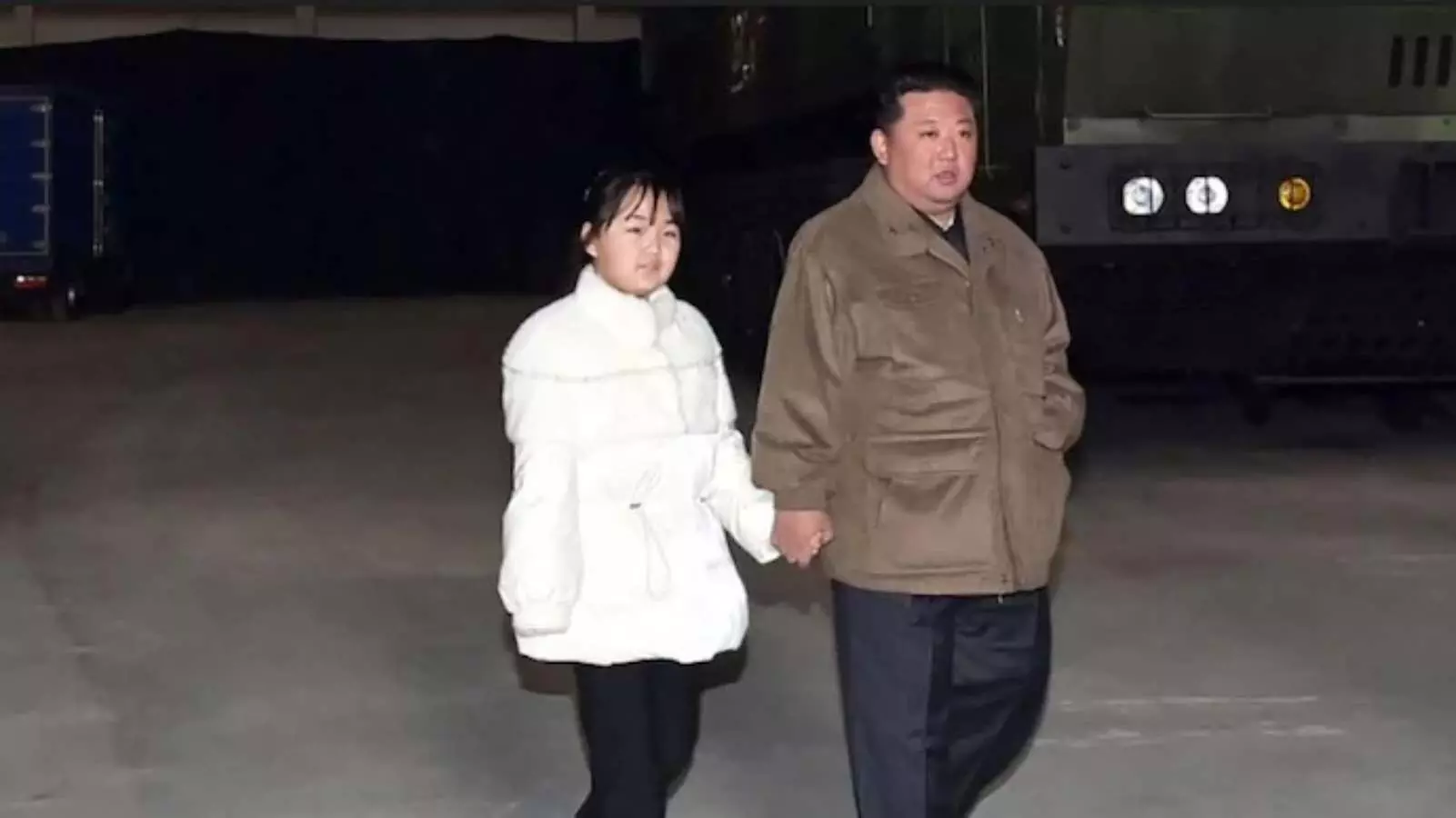 kim jong un daughter first public appearance at new missile launch in north korea