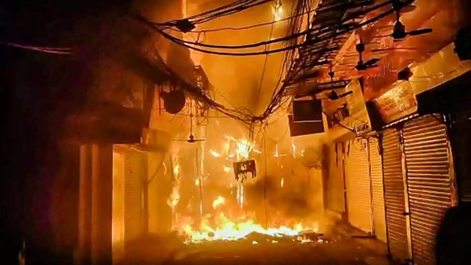 fire at bhagirath palace market chandni chowk old delhi fire not extinguished after two days