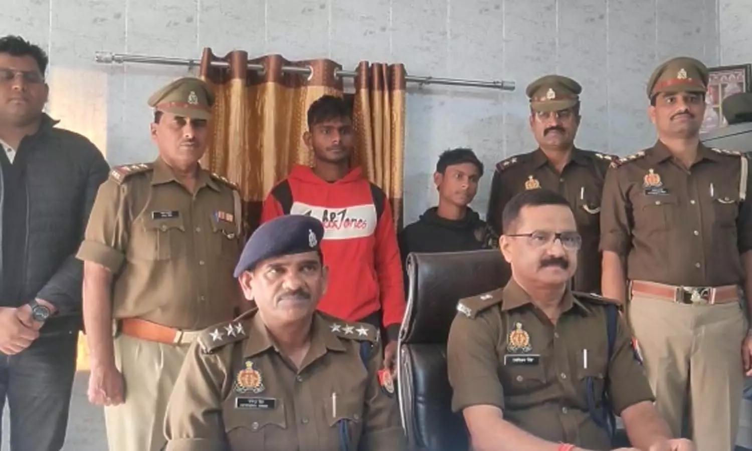 Two accused of ten thousand prize Ashish murder case arrested in Firozabad