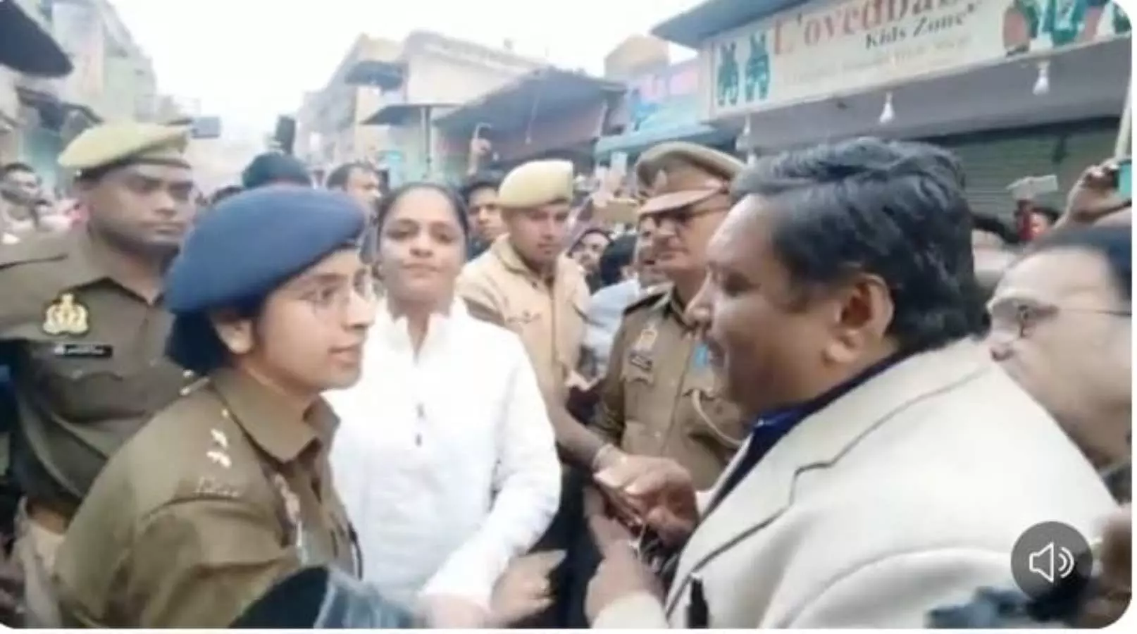 bulandshahr viral video heated argument between ips officer and local traders over anti encroachment drive