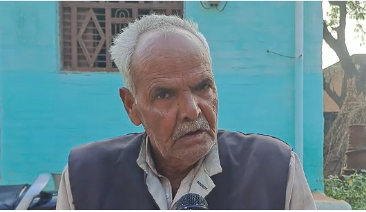 Sir I am alive give me pension old farmer failed to prove himself alive Kanpur