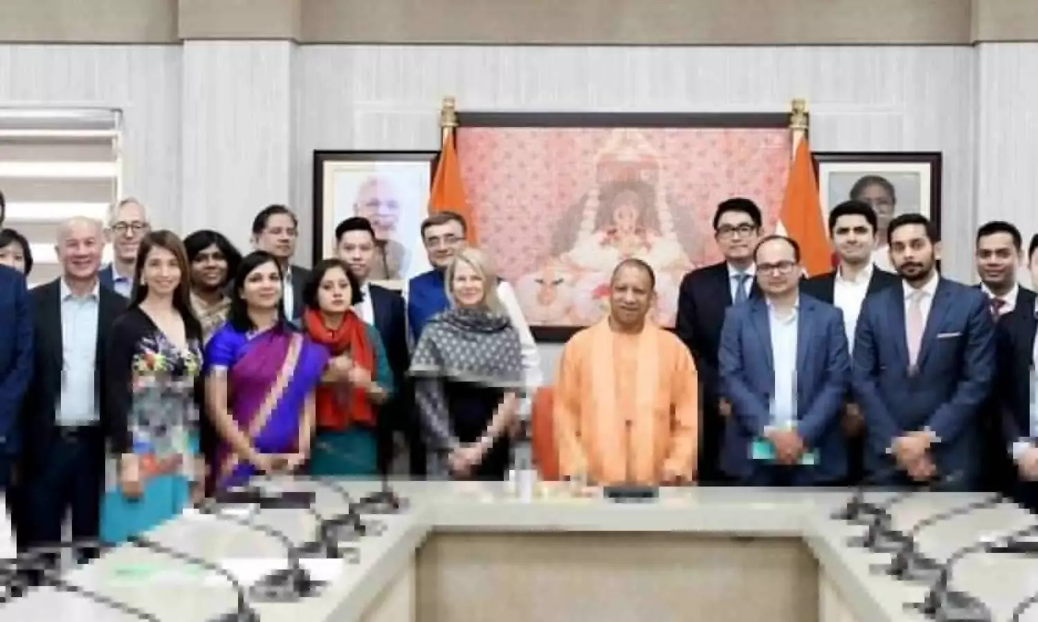 CM Yogi with Australian Delegation