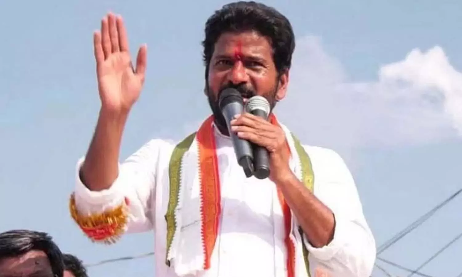 13 Congress leaders resign in Telangana, party in trouble before assembly elections