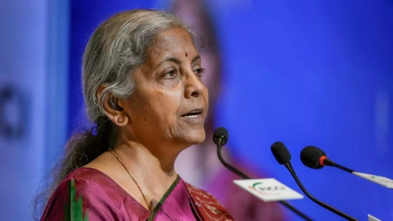 finance minister nirmala sitharaman admitted to delhi aiims