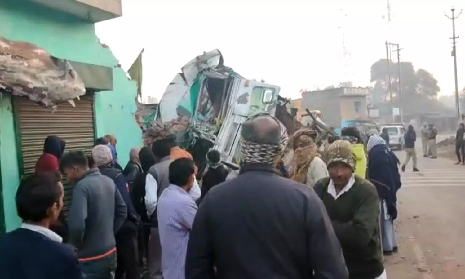 Mahoba accident news