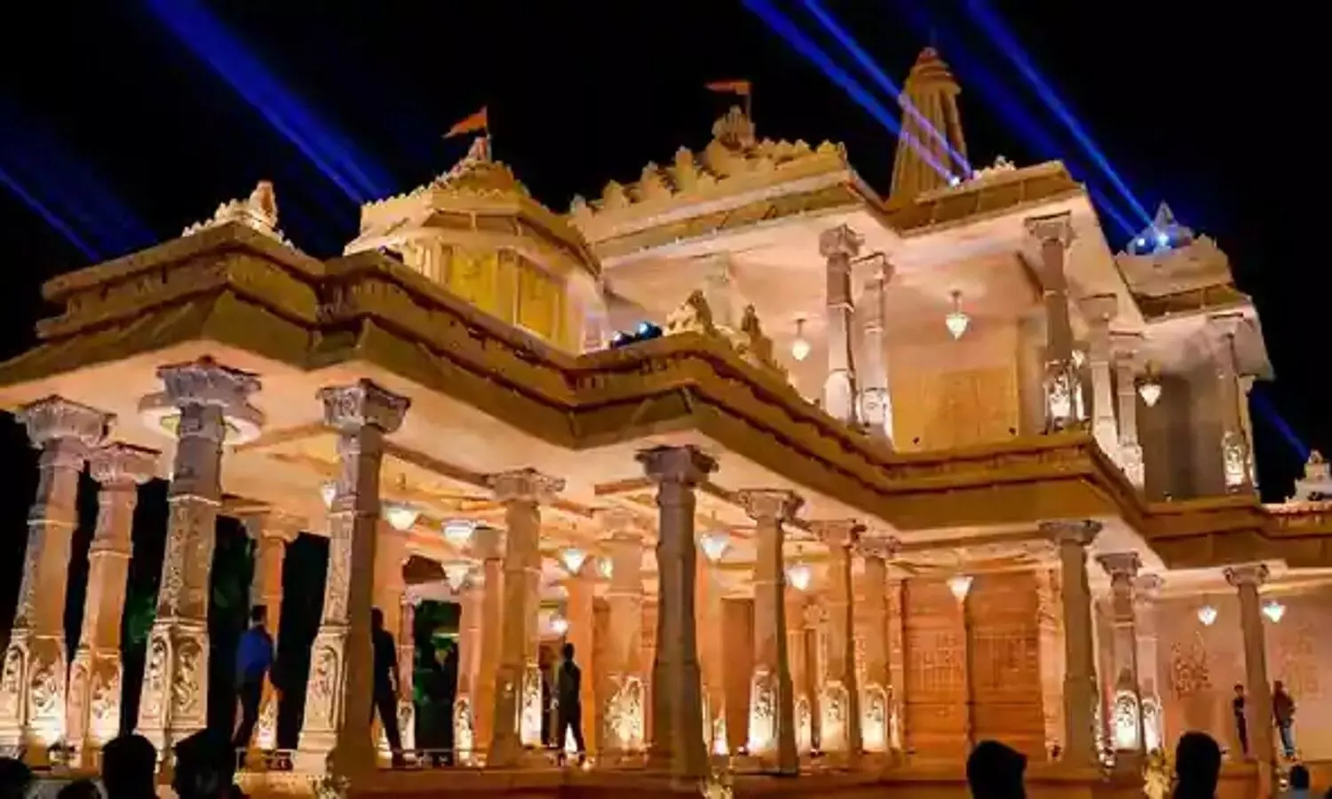 Ayodhya Famous Places: अयोध्या में कई सारे दर्शनीय स्थल, यहां जाने का बनाईए प्लान
