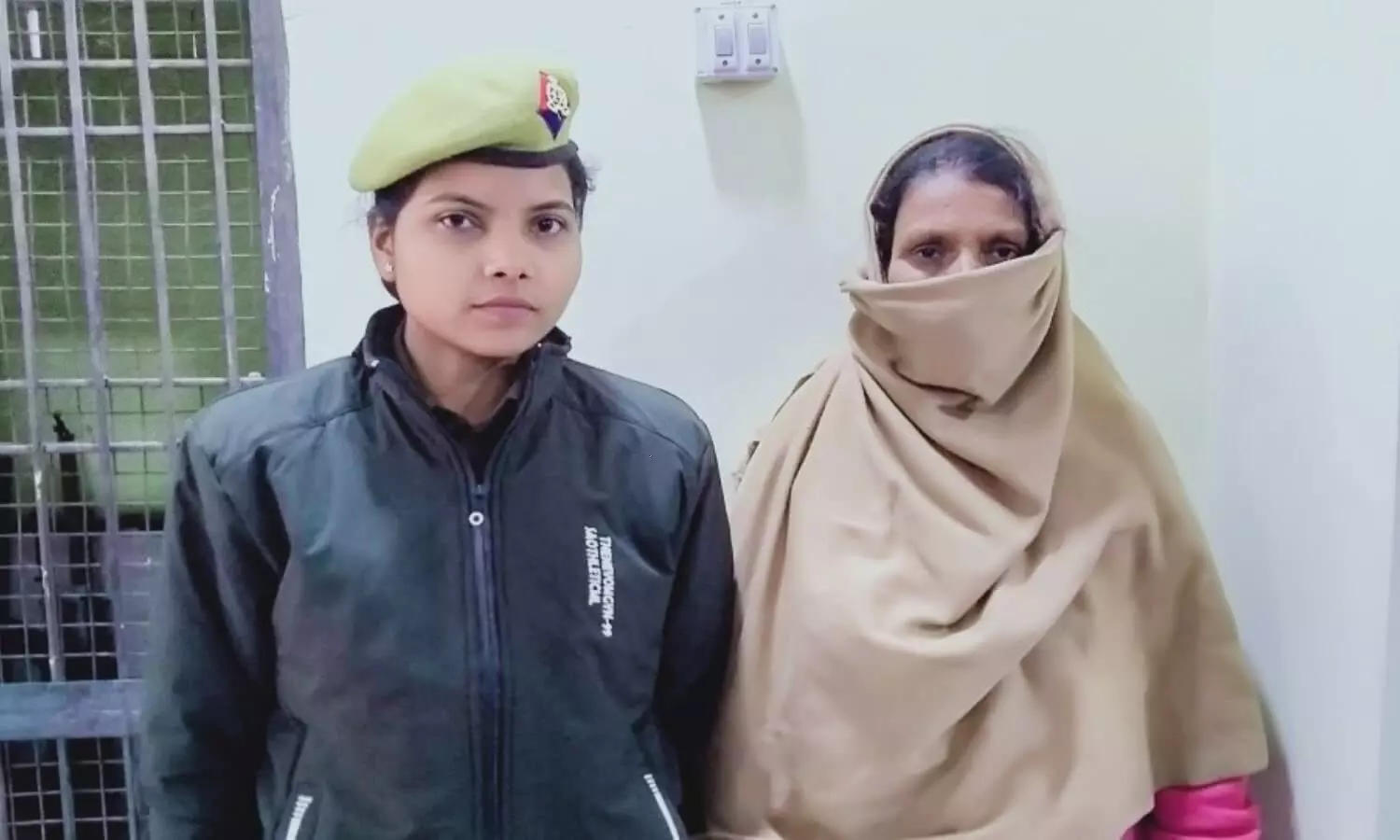 Lucknow A woman arrested for pressurizing a teenager to change her religion