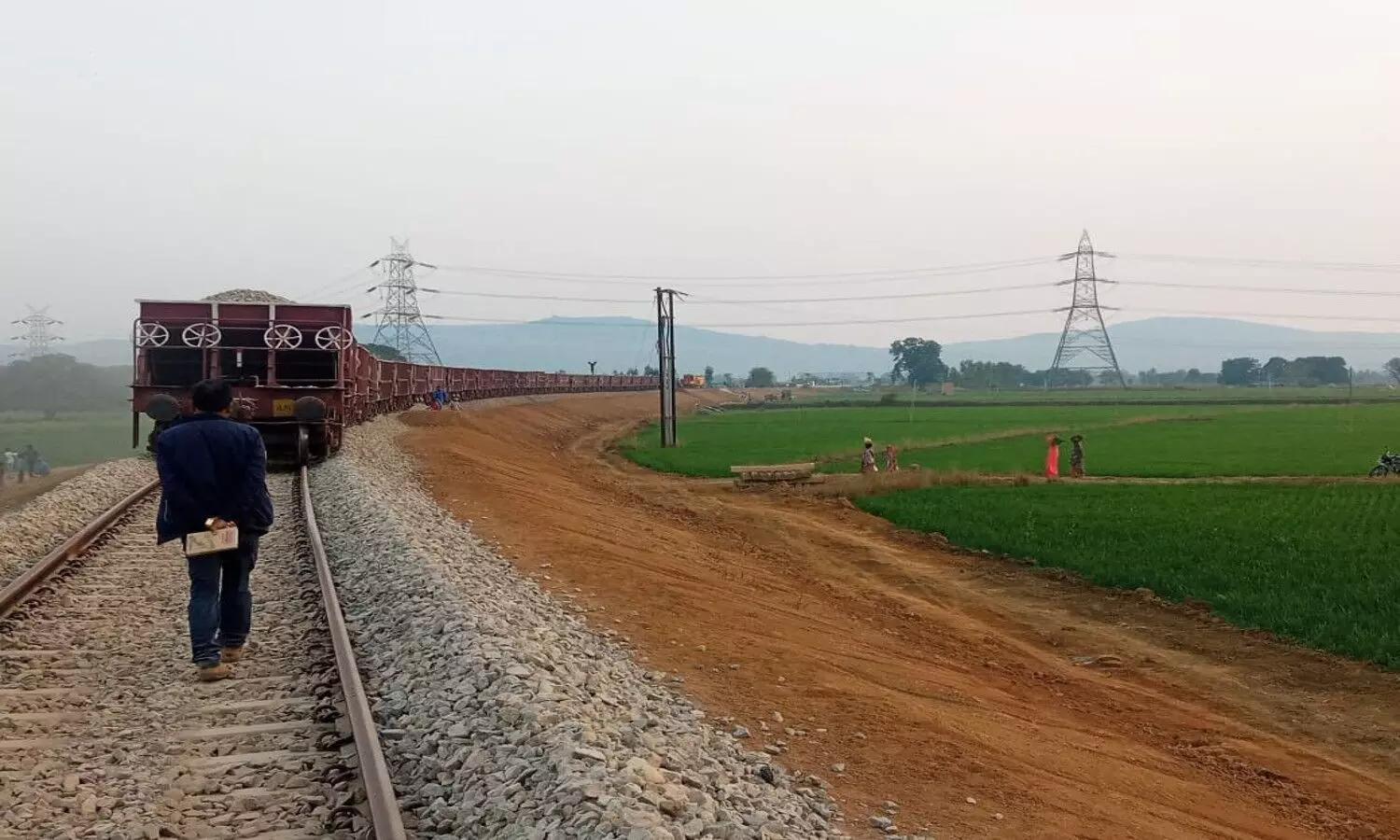 Rewa News: फरवरी में गोविंदगढ़ तक चल जाएगी ट्रेन, रेलवे जोर-शोर से कर रहा प्रयास