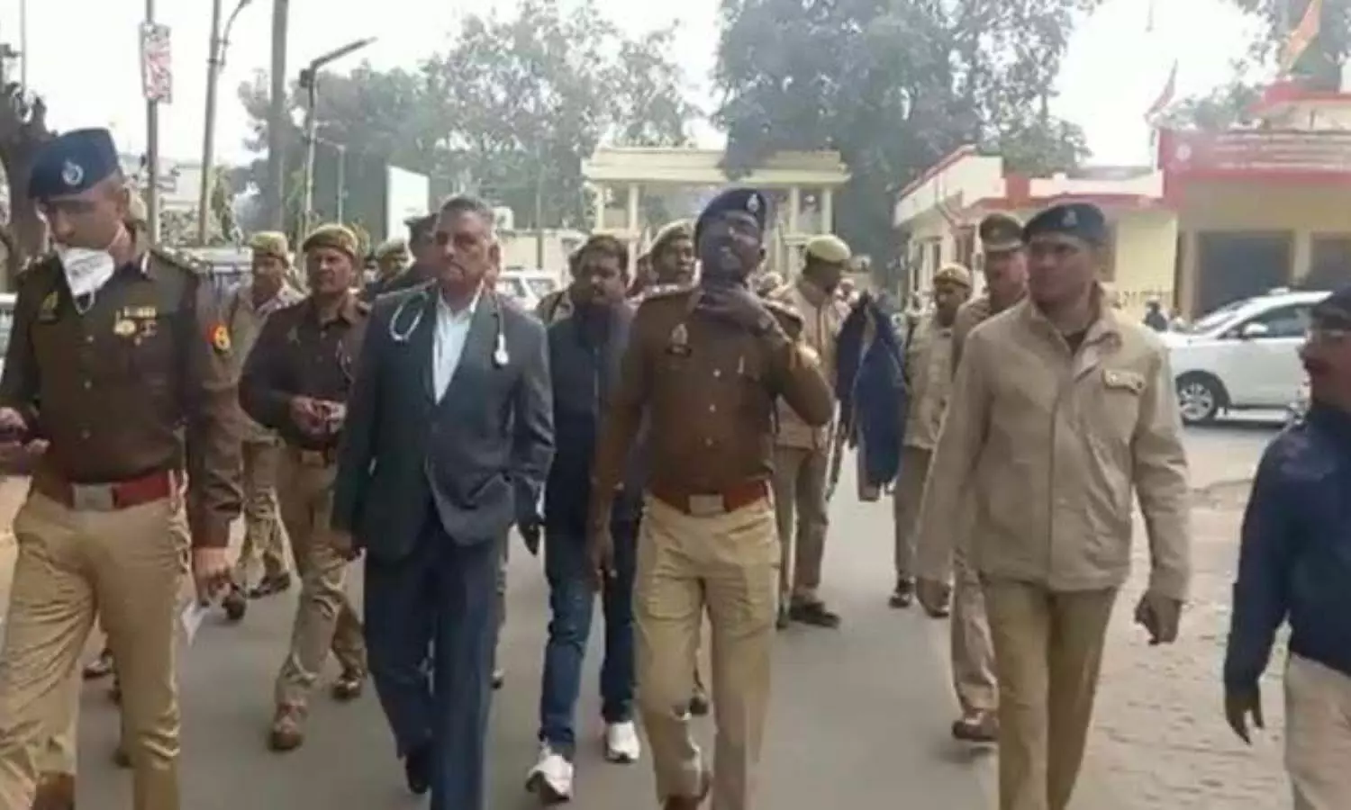 Jhansi DIG raid in Medical College