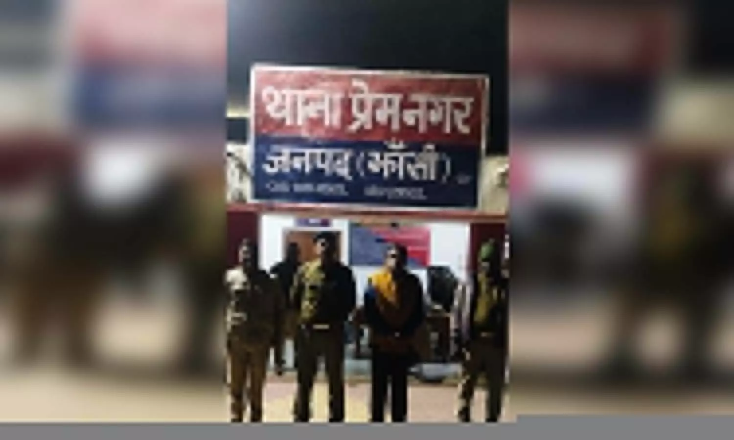 Companys representative arrived to buy scrap with fake documents, RPF caught in Jhansi