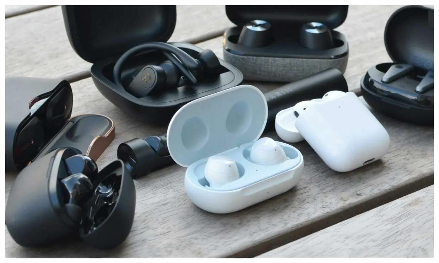 top 10 earbuds brands in india JBL Samsung Realme Sennheiser with