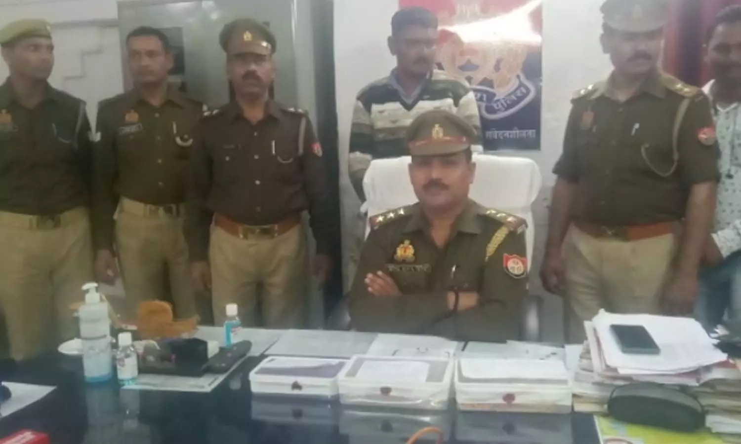 Haryanas vicious gang was stealing in AC train, jewelery worth 16.5 lakh recovered