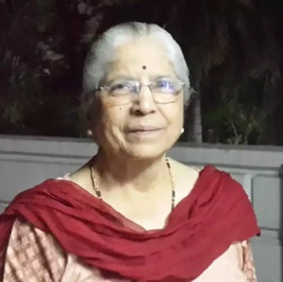 Ram Naik Wife Passed Away: UP के पूर्व राज्यपाल राम नाईक की पत्नी कुंदा नाईक का निधन, लंबी बीमारी के बाद ली अंतिम सांस