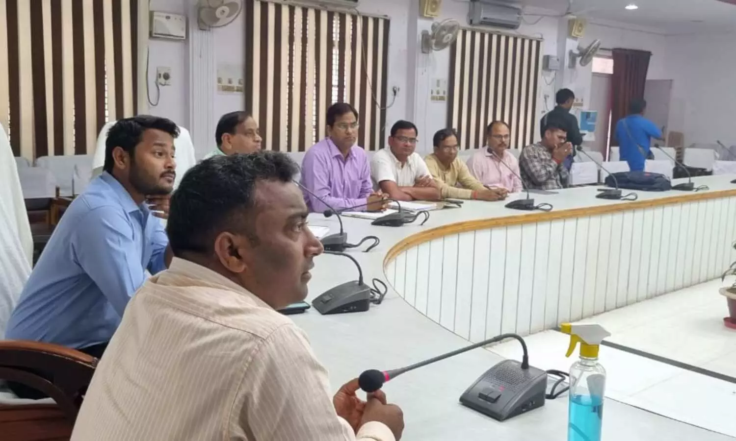 Ayodhya DM Review meeting Over development works of Ayodhya Dham