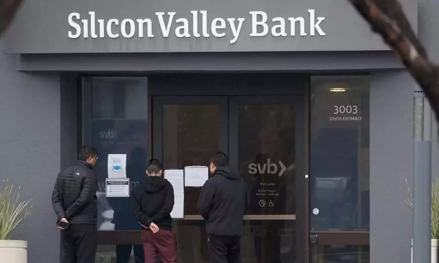 Silicon Valley Bank Crisis: सिलिकॉन वैली बैंक फेल होने से खलबली, स्टार्टअप्स पर टूटी मुसीबत