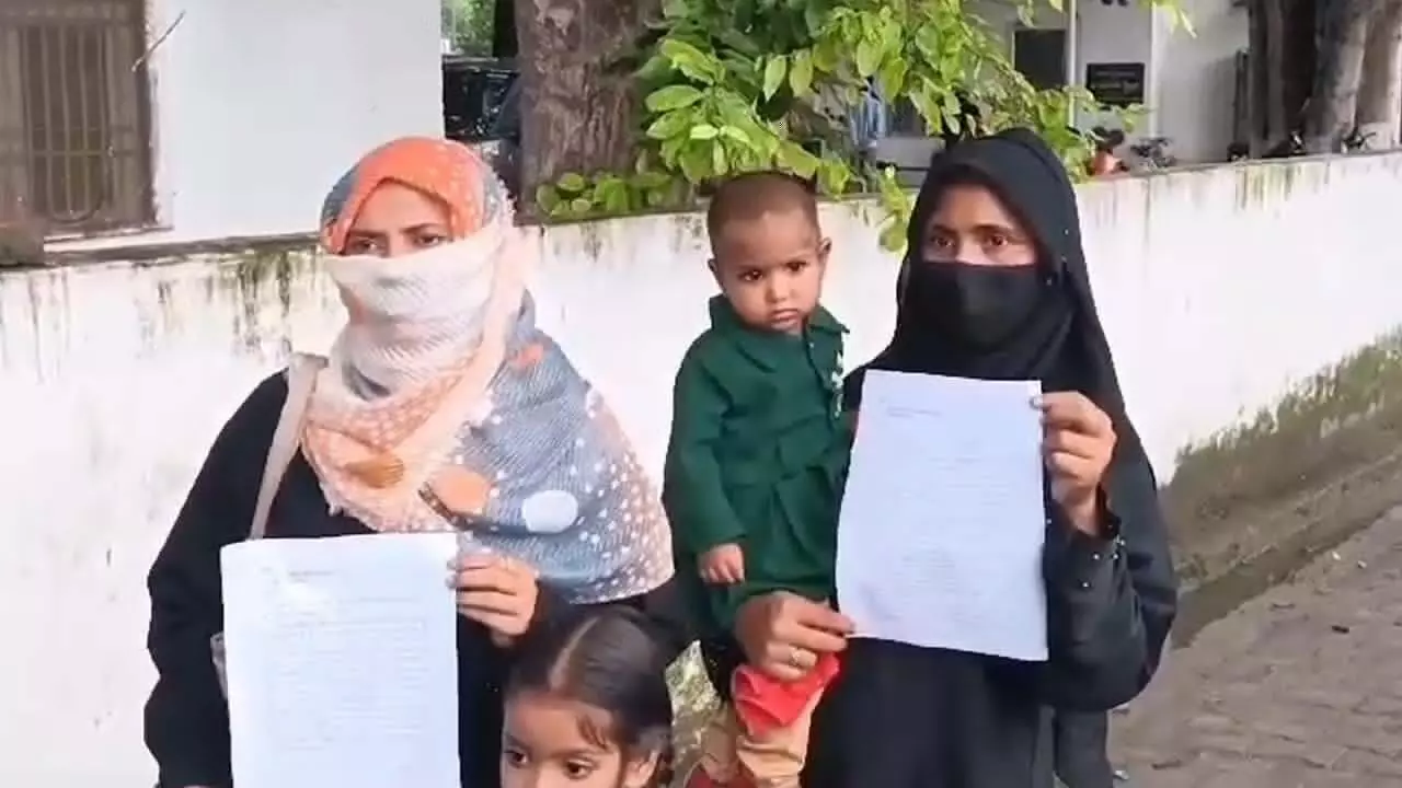 After having daughters from both the wives, the husband gave triple talaq to both of them