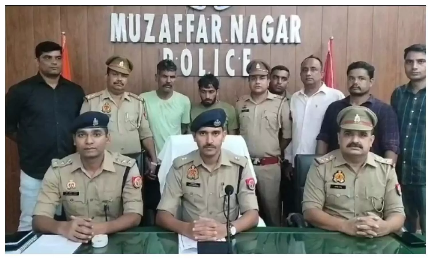 Muzaffarnagar News: तस्करी का नया फंडा, ऑक्सीजन सिलेंडर में शराब तस्करी, सौदागर गिरफ्तार