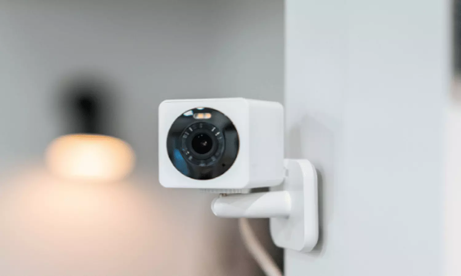 Cheapest CCTV Camera: चोरों का काम होगा चौपट, जल्द ही लगाए ये सीसीटीवी कैमरा