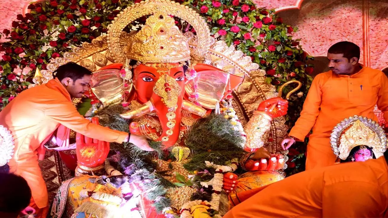 Lord Ganesha was worshiped with thousands of names, Durva was offered to God with 1008 names of Bappa