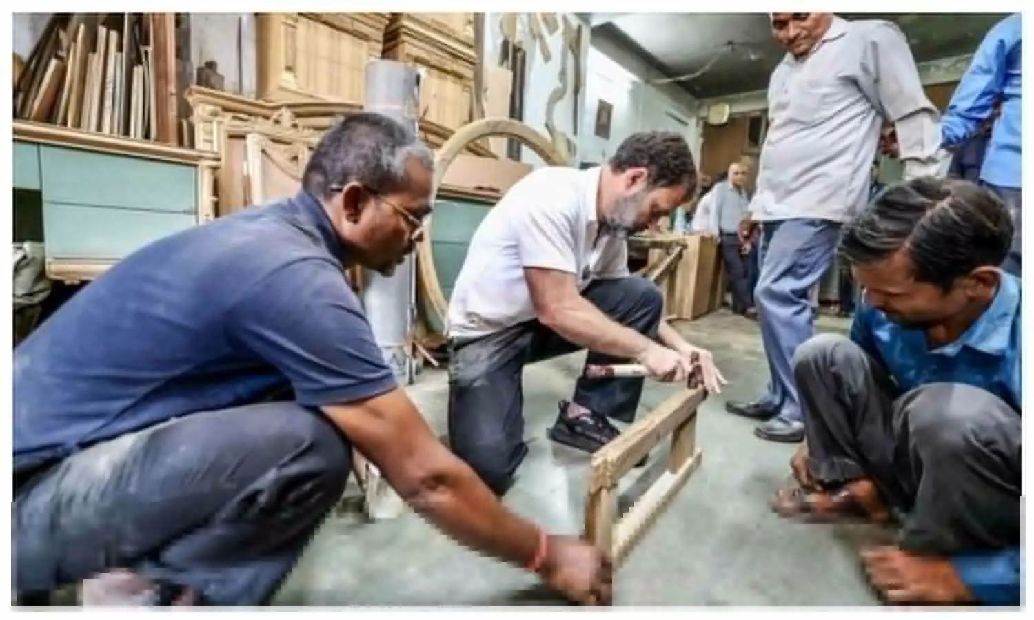 Rahul Gandhi In Furniture Market