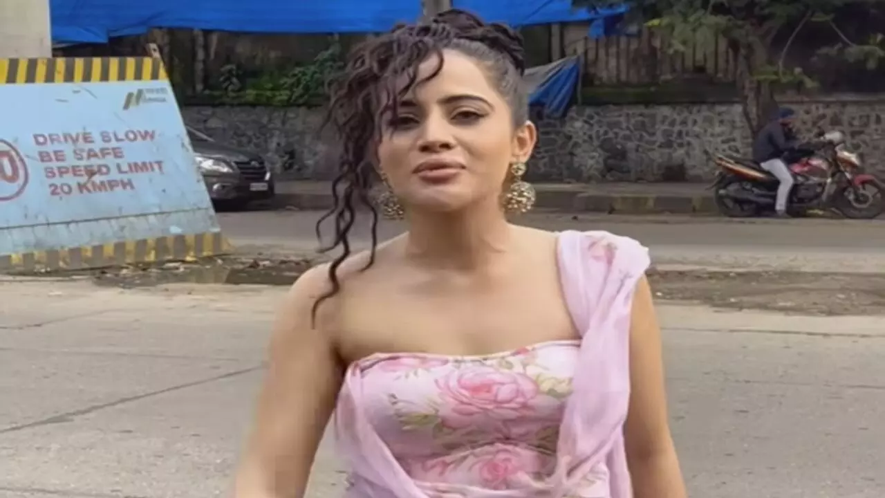 Uorfi Javed Latest Video