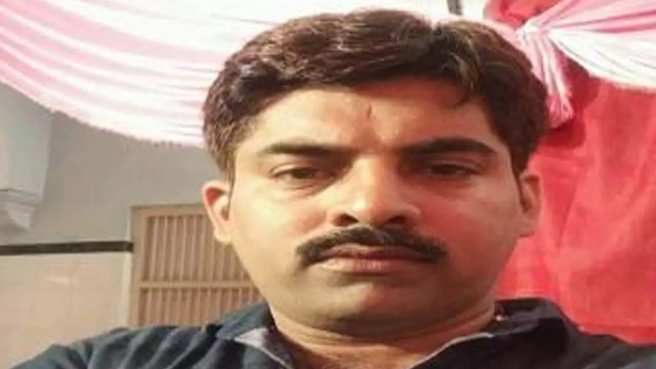 Lekhpal died due to fever in Hardoi, CHC Superintendent said - death was not due to dengue