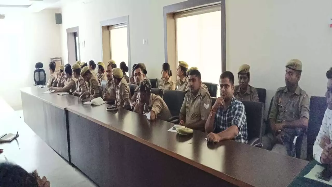 Training given to policemen to deal with cyber crime, will make people aware