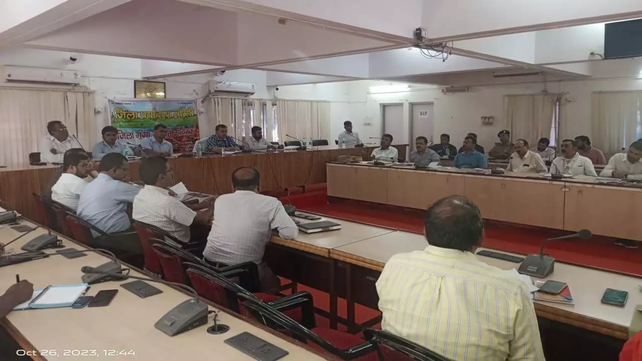 DM Chandra Vijay Singh held Udyog Bandhu meeting, debated on health, electricity, cleanliness