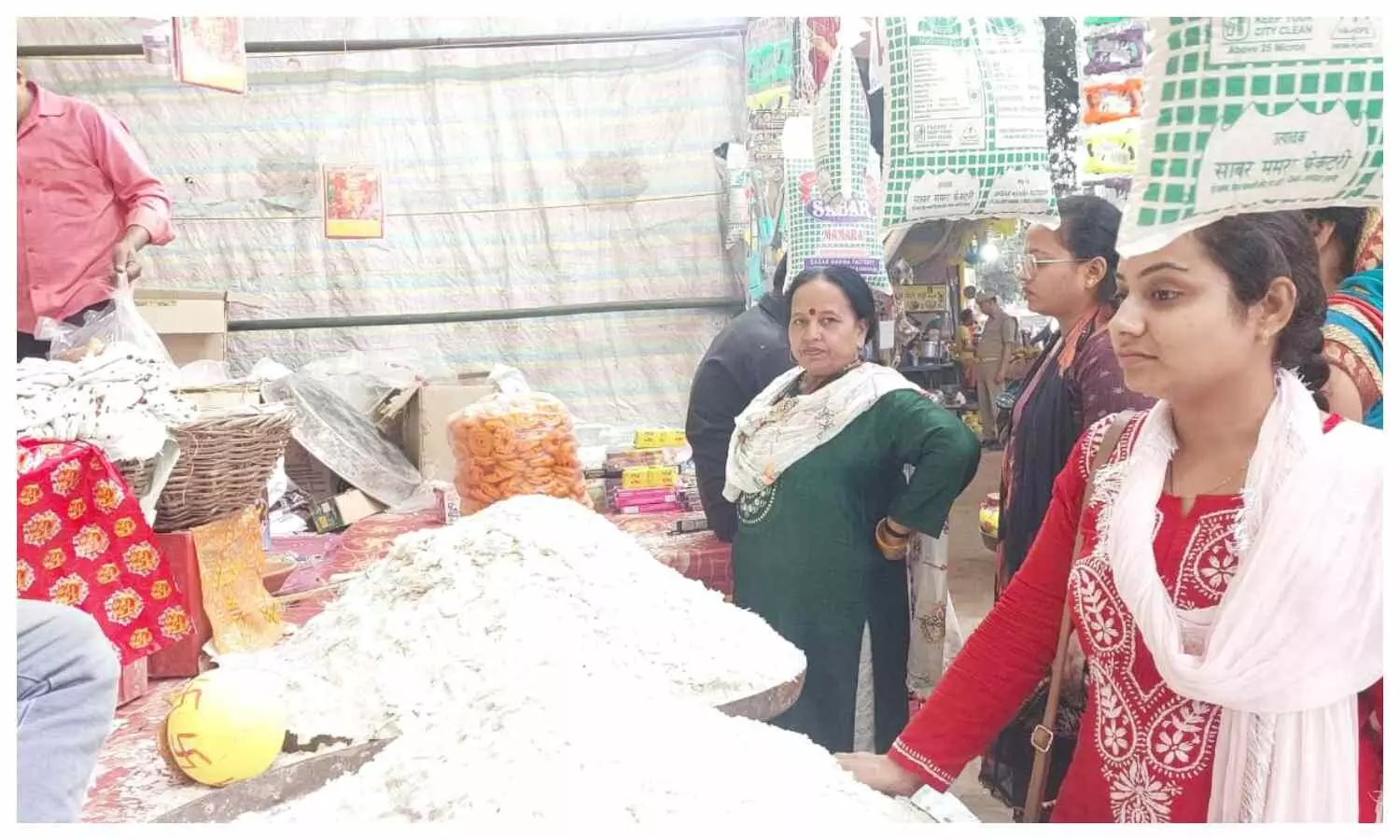 Women shopped extensively on Karva Chauth