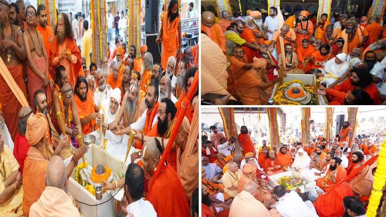 1200 saints from across the country worshiped Ganga in Varanasi, three-day Sanskriti Sansad started with Rudrabhishek