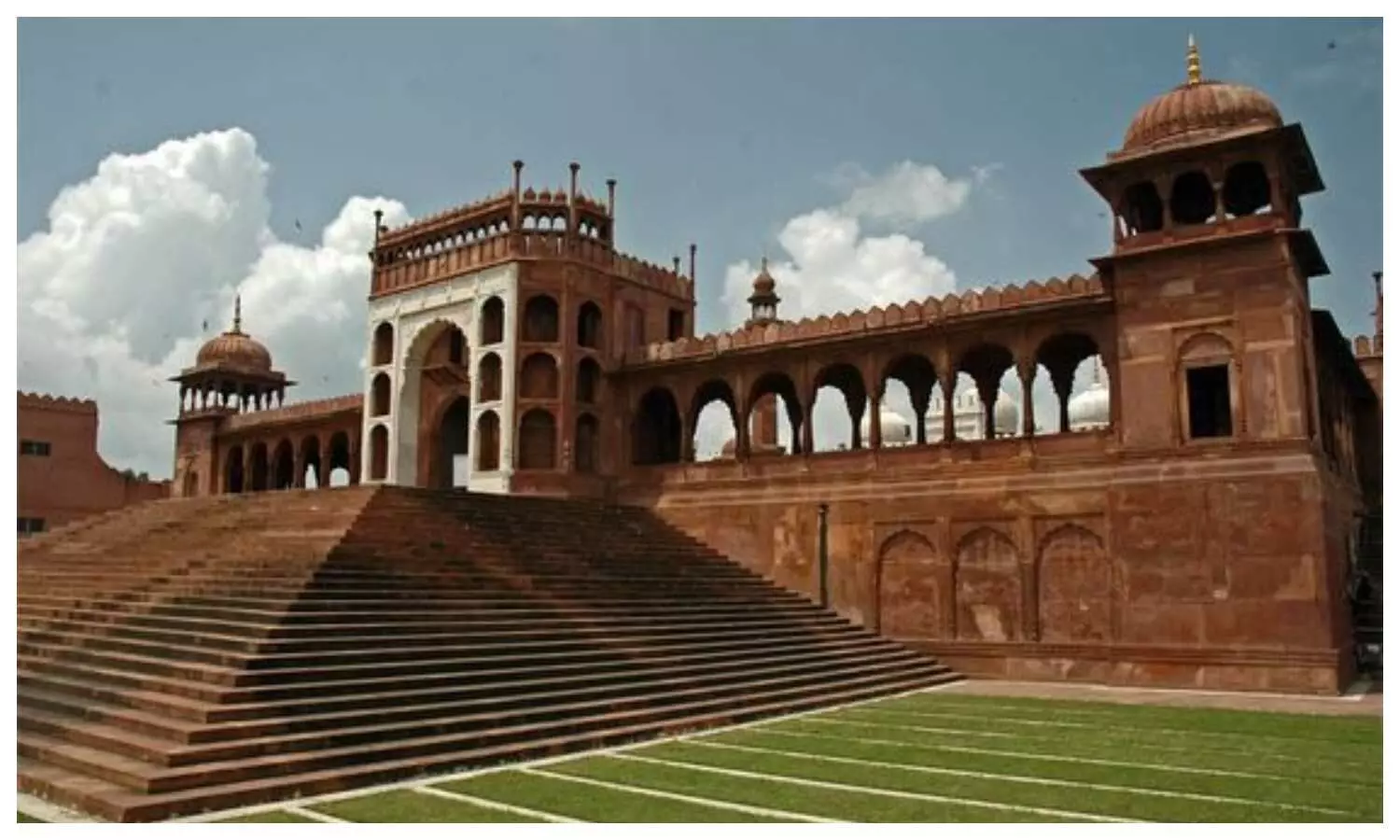 Famous Places In Aligarh