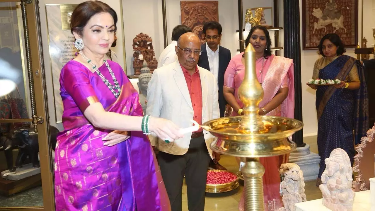 Reliance Retails first Swadesh store opened in Hyderabad, Nita Ambani inaugurated