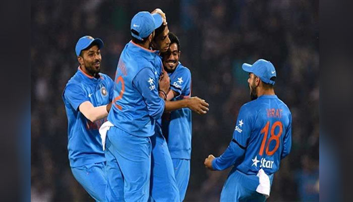 रोमांचक मुकाबले में टीम इंडिया ने इंग्लैंड को दी 5 रन से मात, सीरीज 1-1 से बराबर