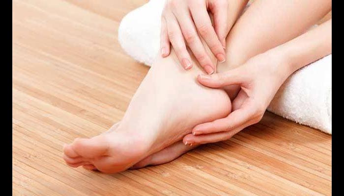 cracked heels filling tips