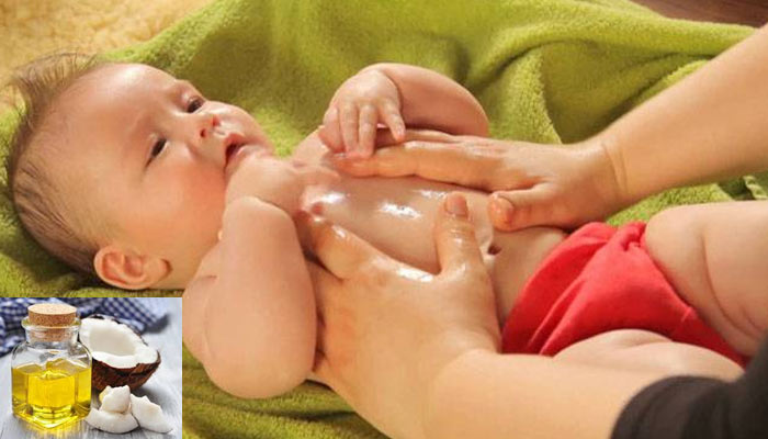 क्या आप भी नारियल तेल से हर दिन करते हैं शिशु की मालिश तो जरुर दें इन बातों पर ध्यान