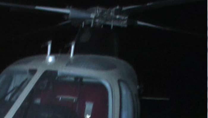 बाल बाल बचे काबीना मंत्री आज़म ख़ान, खेत में हुई हेलिकॉप्टर की इमरजेंसी लैंडिंग