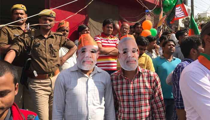 LIVE: अमित शाह का रोड शो शुरू, कहा- BJP सरकार बनने पर UP में गुंडे-माफियाओं की खैर नहीं