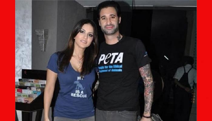 sunny leone in home 